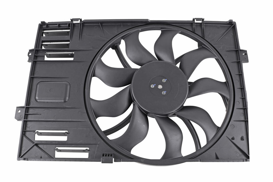 Fan for  engine cooling