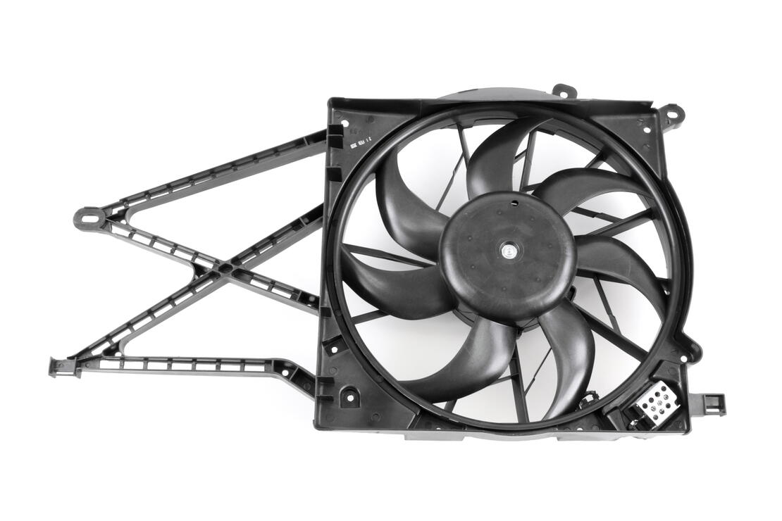 Fan for  engine cooling